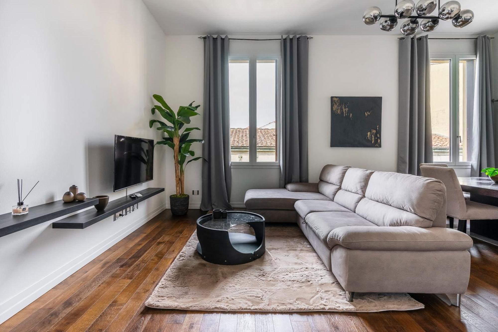 San Marco Black Appartamento Luxury Con Terrazzo E Parcheggio Su Richiesta ฟลอเรนซ์ ภายนอก รูปภาพ
