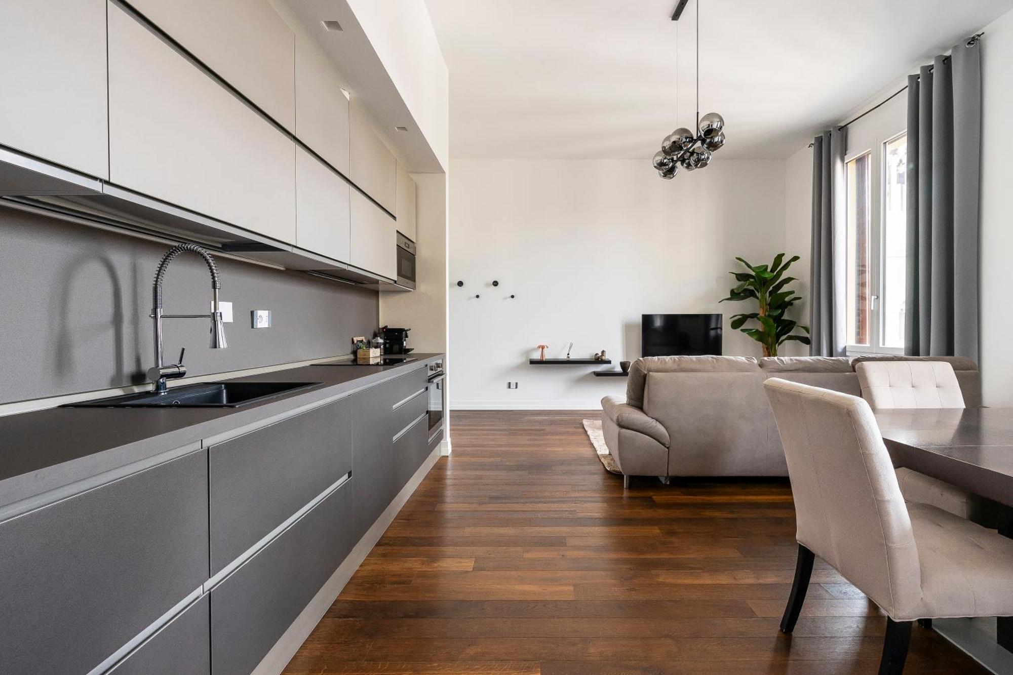 San Marco Black Appartamento Luxury Con Terrazzo E Parcheggio Su Richiesta ฟลอเรนซ์ ภายนอก รูปภาพ
